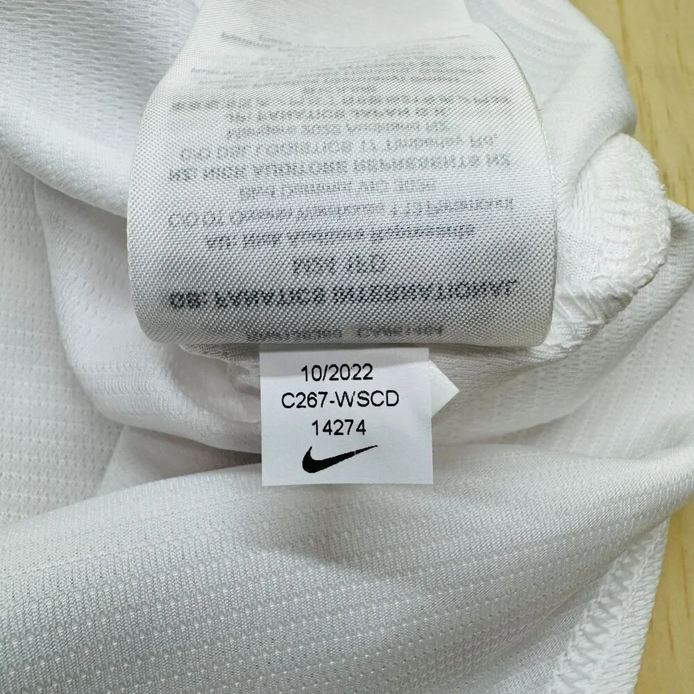Nike nwot st